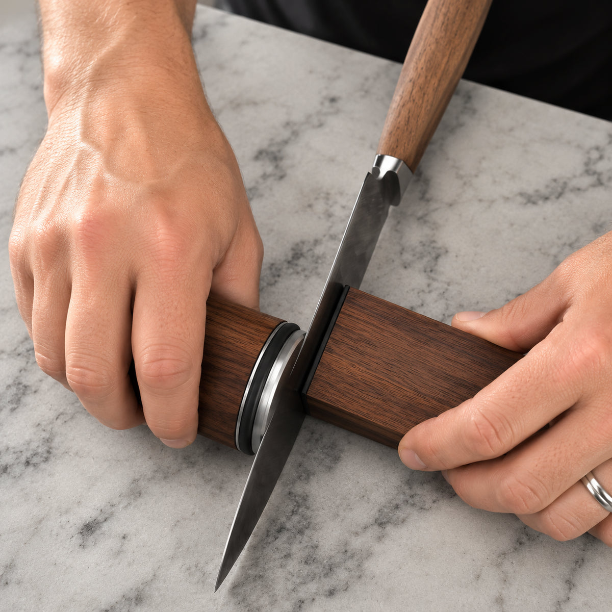 Roll Nonnas along the blade